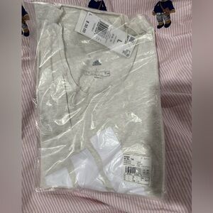 Adidas short sleeve t-shirt